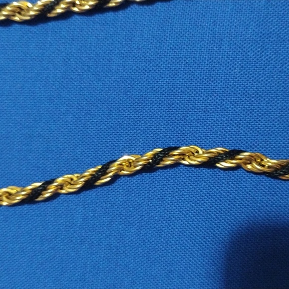 Necklace - Picture 2 of 2